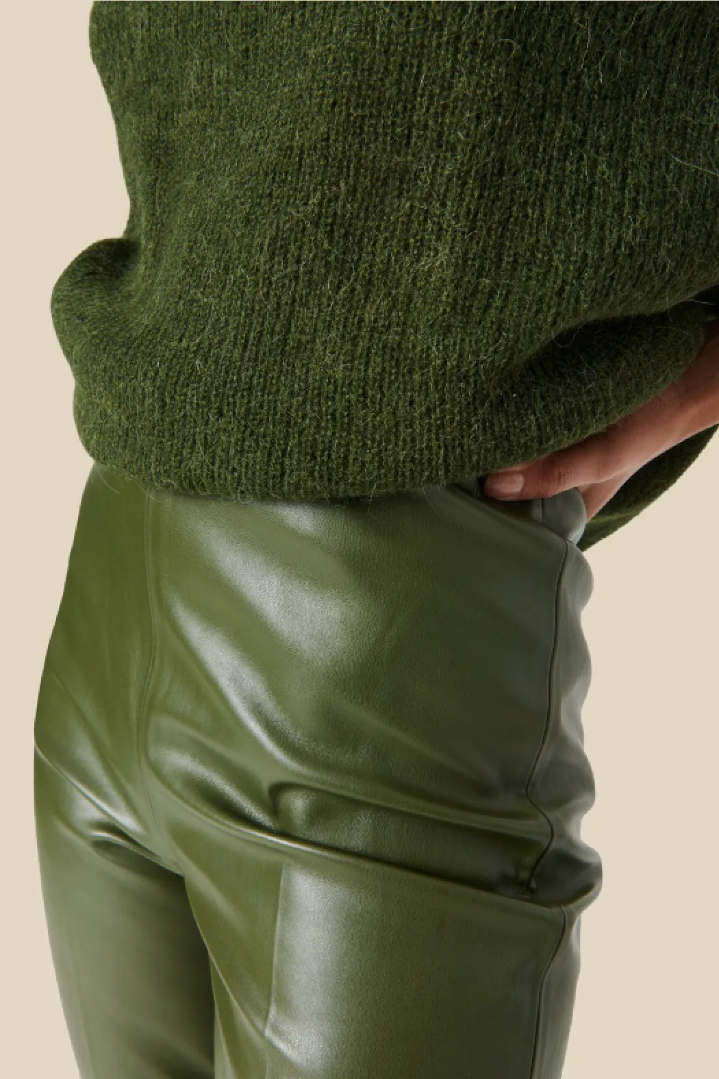 Sleek Kaylee Faux Leather Straight-leg Pants