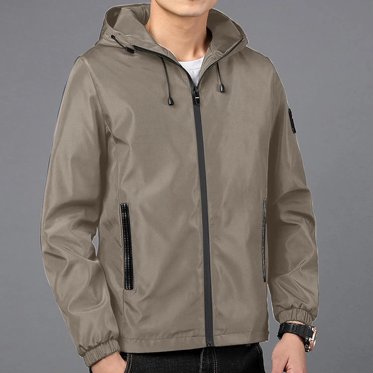 Men Rain Jacket Lightweight Hooded Windbreaker Waterproof Outdoor Sports Hiking Raincoat Long Sleeve Zip Coat Outwear