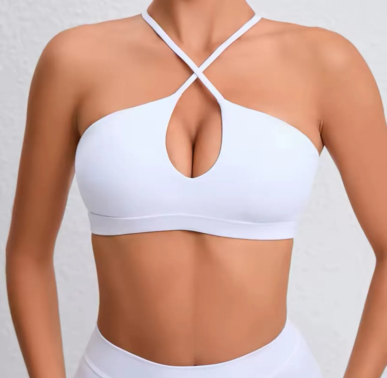 Serena Twist Sports Top